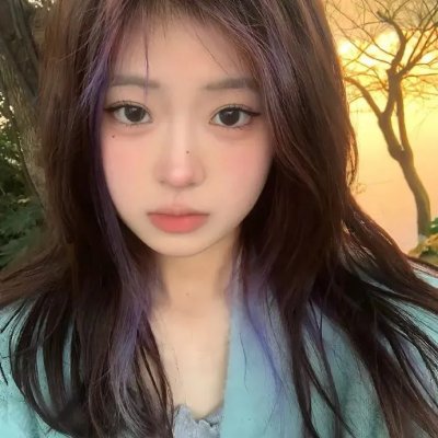 关于莉莉周的一切